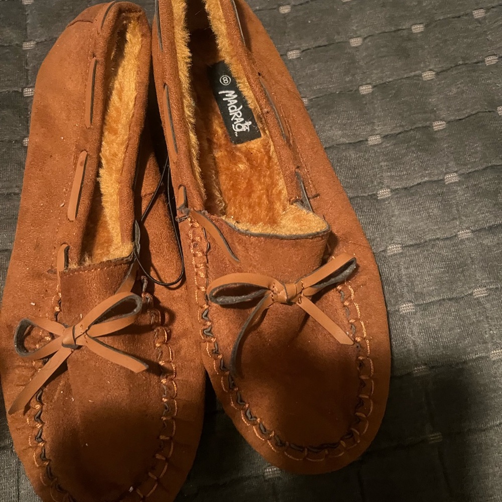 Brown moccasin size 8 brand new